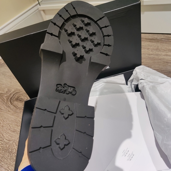 New! Laila Bootie (Last One!) - Picture 5 of 10